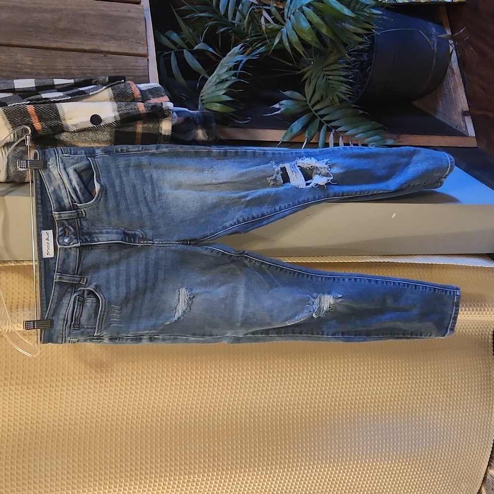 Studio Blue Jeans